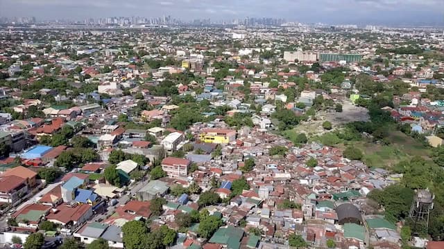 Drôle De Ville Pour Une Rencontre… à Manille »